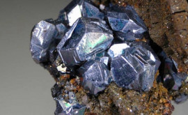 Nhẫn : Các Loại Chất Liệu Để Chế Tác Trang Sức Nhẫn : Các Loại Chất Liệu Để Chế Tác Trang Sức