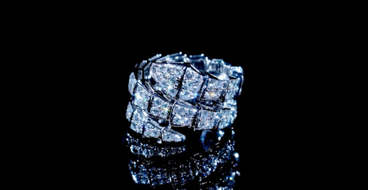 Top 5 mẫu nhẫn kết kim cương được yêu thích nhất năm 2023
