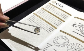 Thế nào là kim cương chính hãng, gợi ý nhận biết cho bạn Thế nào là kim cương chính hãng, gợi ý nhận biết cho bạn