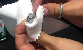 Bí quyết chọn nhẫn cầu hôn đẹp và ý nghĩa Bí quyết chọn nhẫn cầu hôn đẹp và ý nghĩa