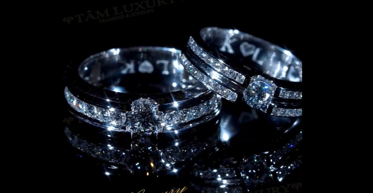 Làm sao để chọn nhẫn cưới kim cương đẹp? Làm sao để chọn nhẫn cưới kim cương đẹp?