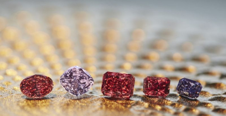 Người Mệnh Hoả Có Nên Mua Kim Cương Để Đầu Tư? Người Mệnh Hoả Có Nên Mua Kim Cương Để Đầu Tư?