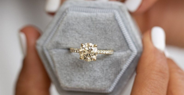 Người Mệnh Thổ Có Nên Mua Kim Cương Để Đầu Tư? Người Mệnh Thổ Có Nên Mua Kim Cương Để Đầu Tư?