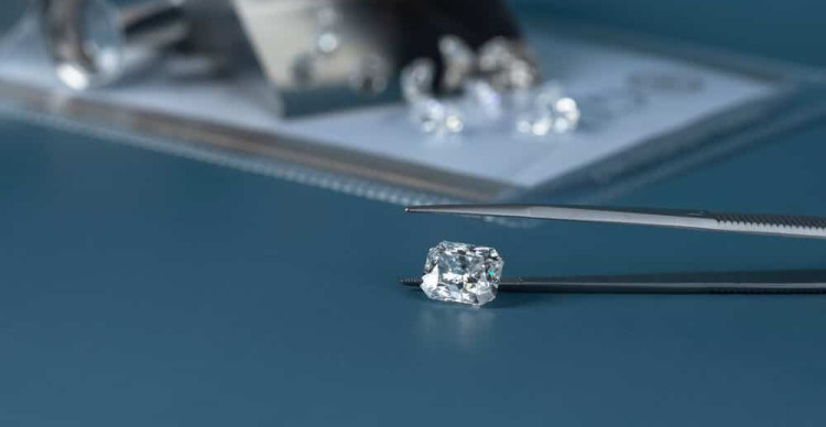 GIA Diamond Certification: Chứng Nhận Kim Cương Uy Tín Nhất Thế Giới GIA Diamond Certification: Chứng Nhận Kim Cương Uy Tín Nhất Thế Giới