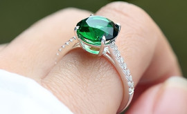Giác Cắt Kim Cương Marquise: Vẻ Đẹp Cổ Điển Và Quý Phái Giác Cắt Kim Cương Marquise: Vẻ Đẹp Cổ Điển Và Quý Phái