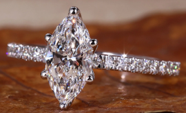 Giác Cắt Kim Cương Marquise: Vẻ Đẹp Cổ Điển Và Quý Phái Giác Cắt Kim Cương Marquise: Vẻ Đẹp Cổ Điển Và Quý Phái