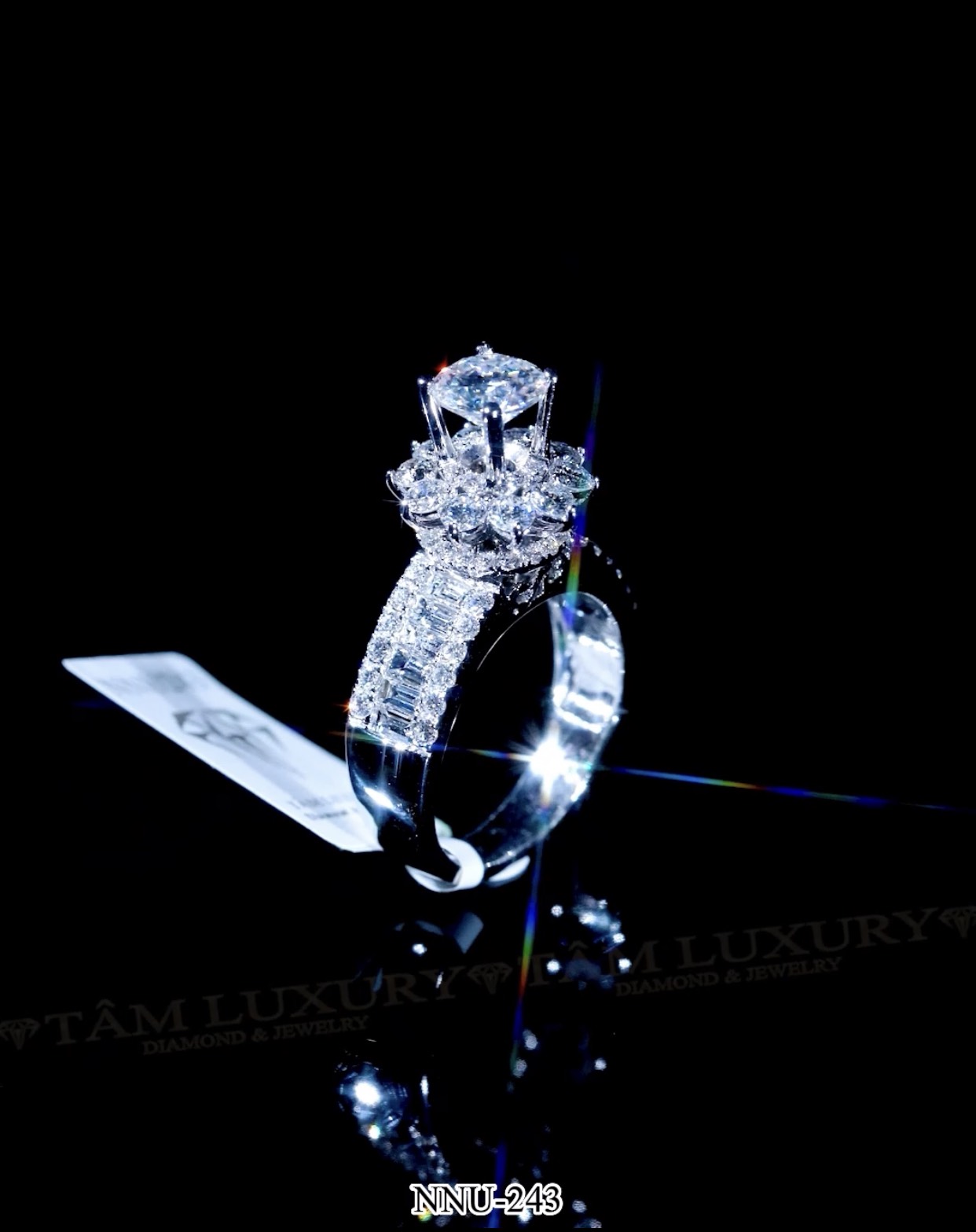 Nhẫn nữ kim cương Baguette ” Snow Flower ” – Mã NNU243