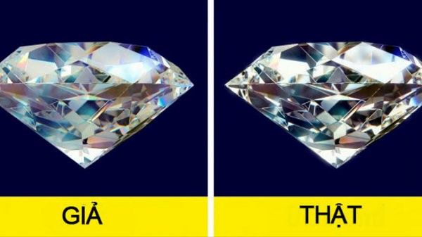 Kiểm tra độ lấp lánh để phân biệt kim cương