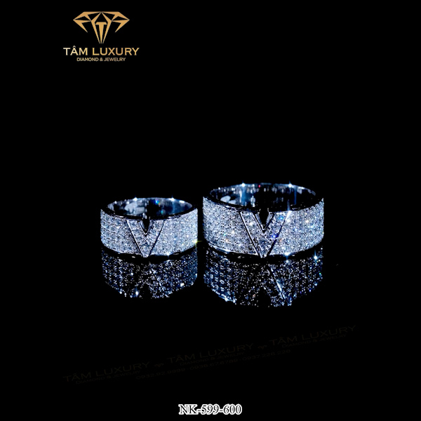 Nhẫn cặp kim cương VVS+ “River” – Mã NK599-600