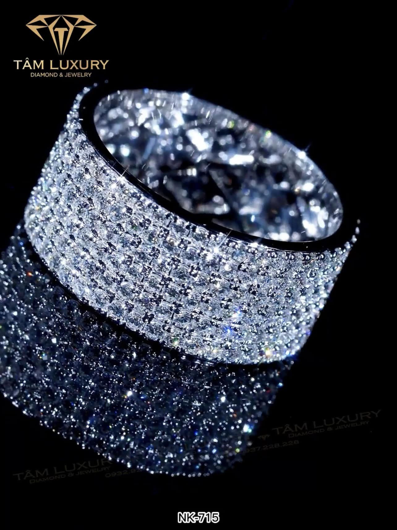 Nhẫn kết kim cương “Gorgeous ” – Mã NK715