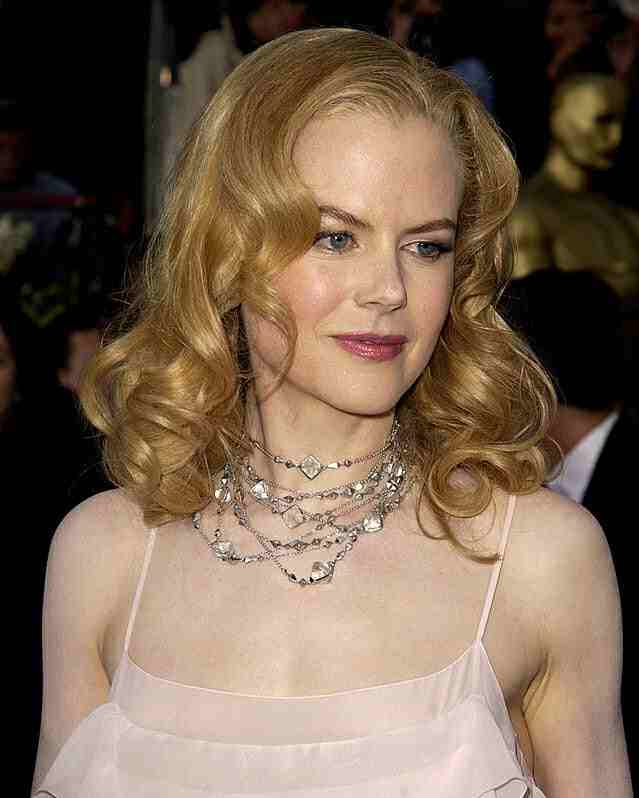 Nicole Kidman với viên ngọc Bulgari