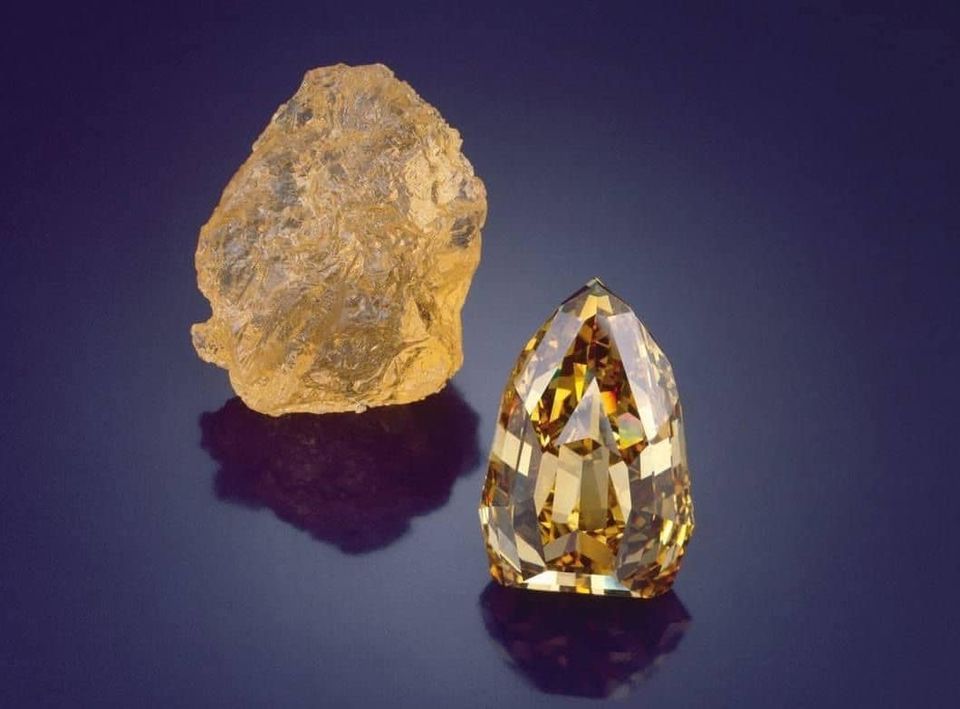 Viên kim cương The Incomparable (407.48 carats)