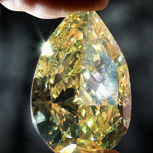 Viên kim cương vàng đắt nhất thế giới