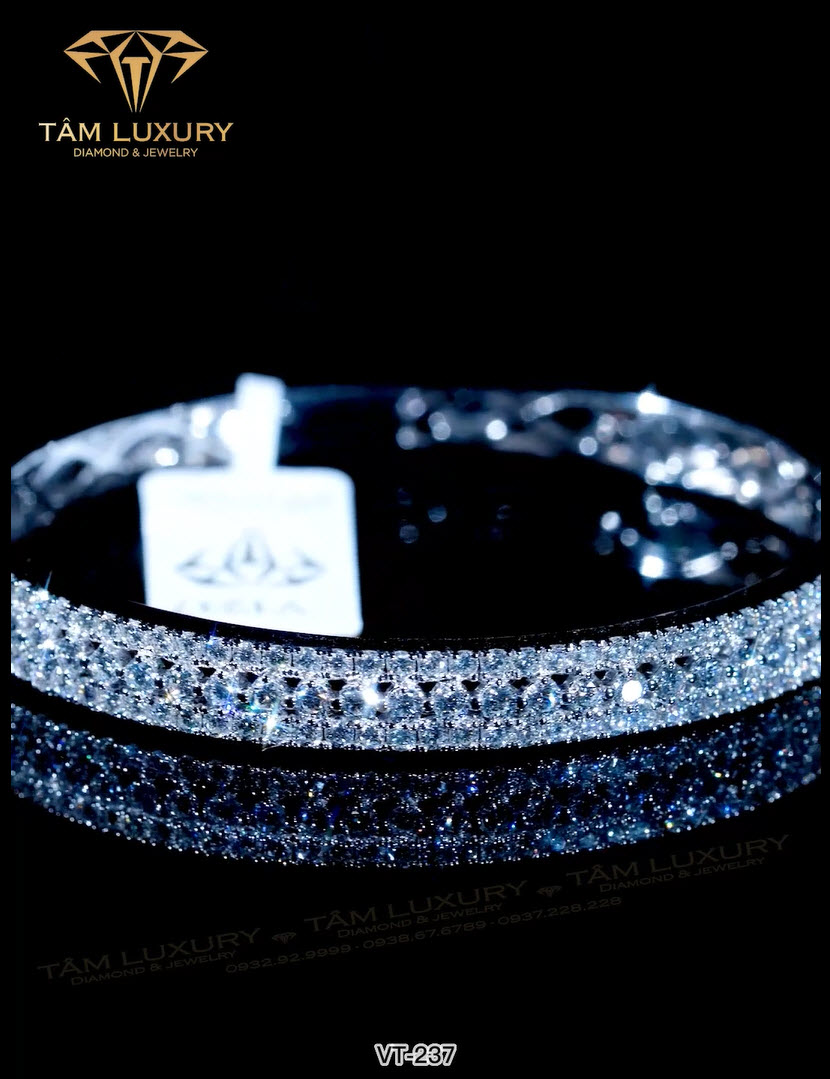 Vòng tay vàng kim cương Galaxy - Mã VT237 hình ảnh 4 Vòng tay vàng kim cương Galaxy - Mã VT237 hình ảnh 4