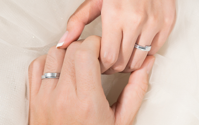 cặp nhẫn cưới của riêng bạn