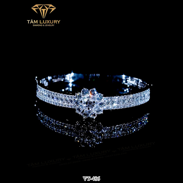 Siêu phẩm Vòng tay kim cương “Sumptuous” – Mã VT486
