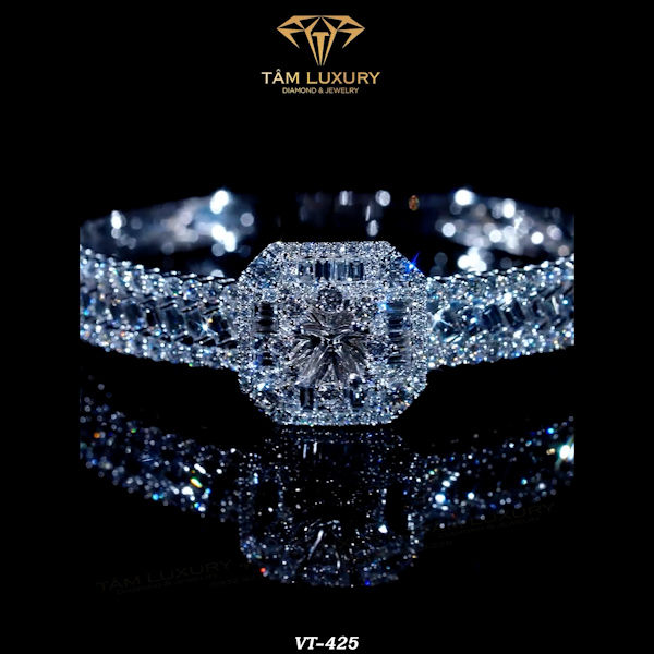 Vòng tay kim cương vàng “Radiating” – Mã VT425