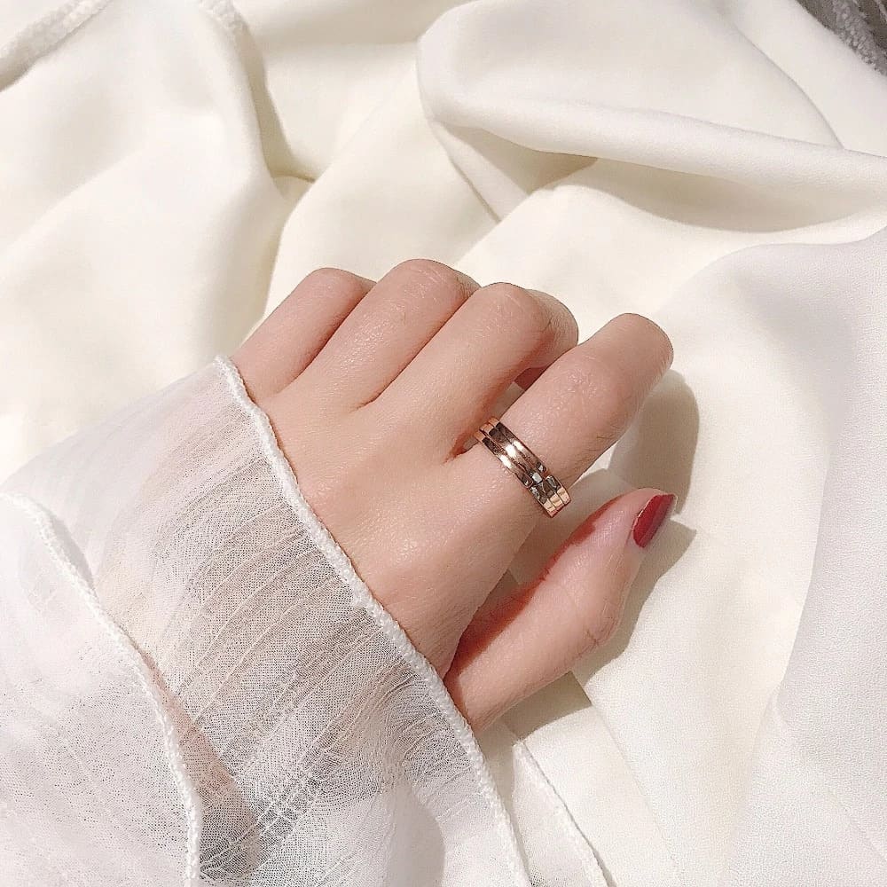 Ý nghĩa của việc đeo nhẫn cho ngón tay trỏ