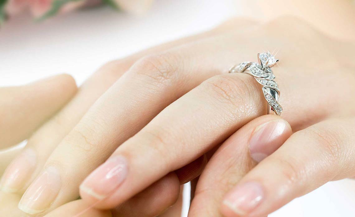 Giá trị của chiếc nhẫn cầu hôn không chỉ nằm ở số tiền