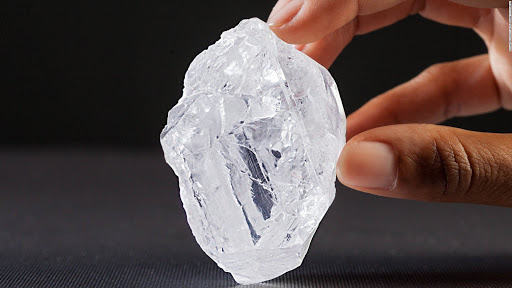 Hình dạng tự nhiên của kim cương