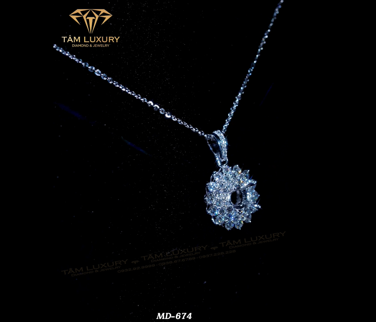 Mặt dây chuyền kim cương được yêu thích nhiều “Elysa” – Mã MD674