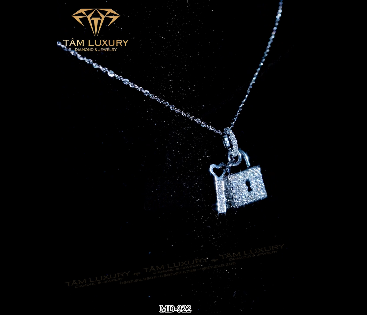 Mặt dây chuyền kim cương vàng ý “Azure” – Mã MD322