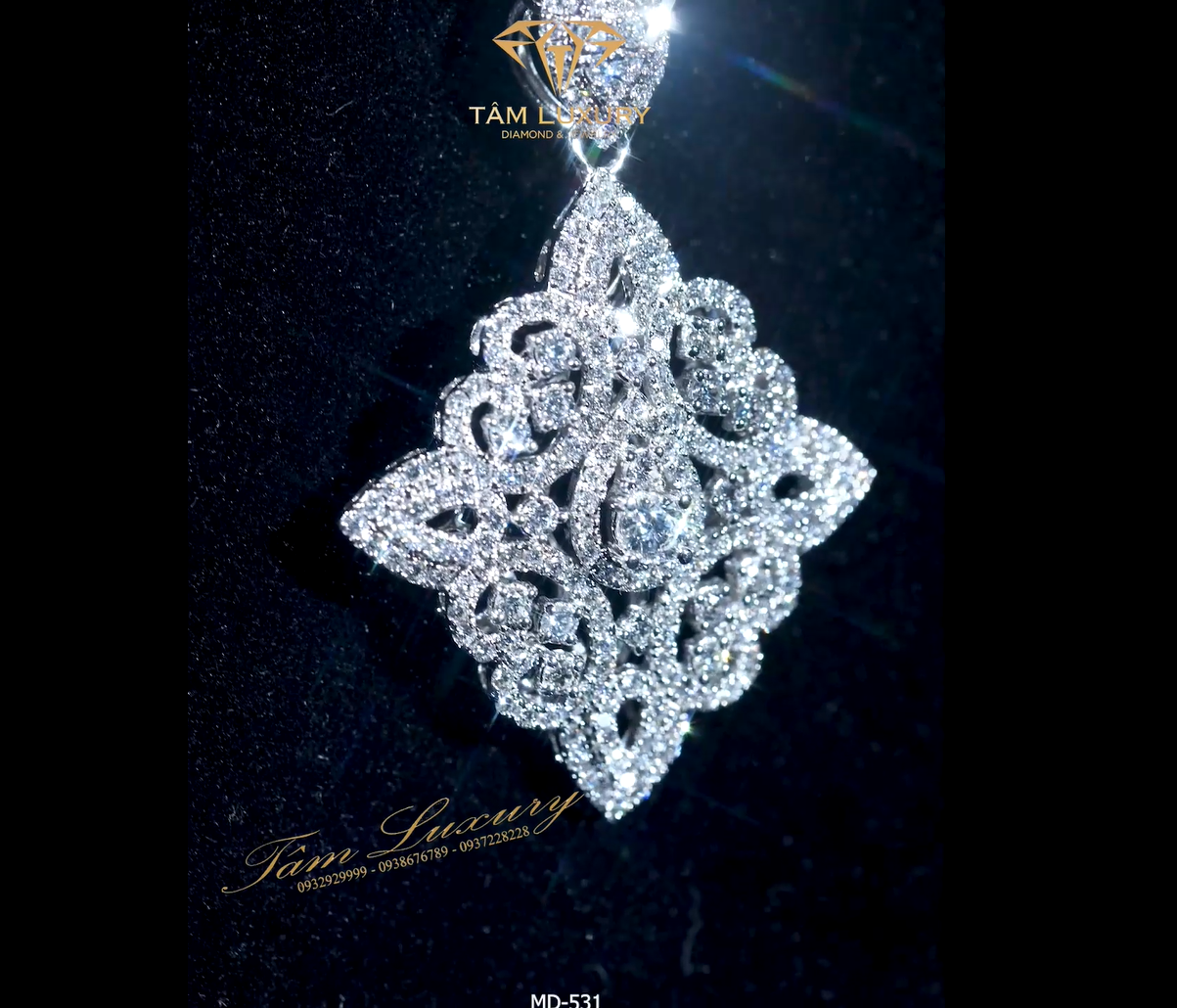 Mặt dây kim cương vàng ý “Eunice” – Mã MD531