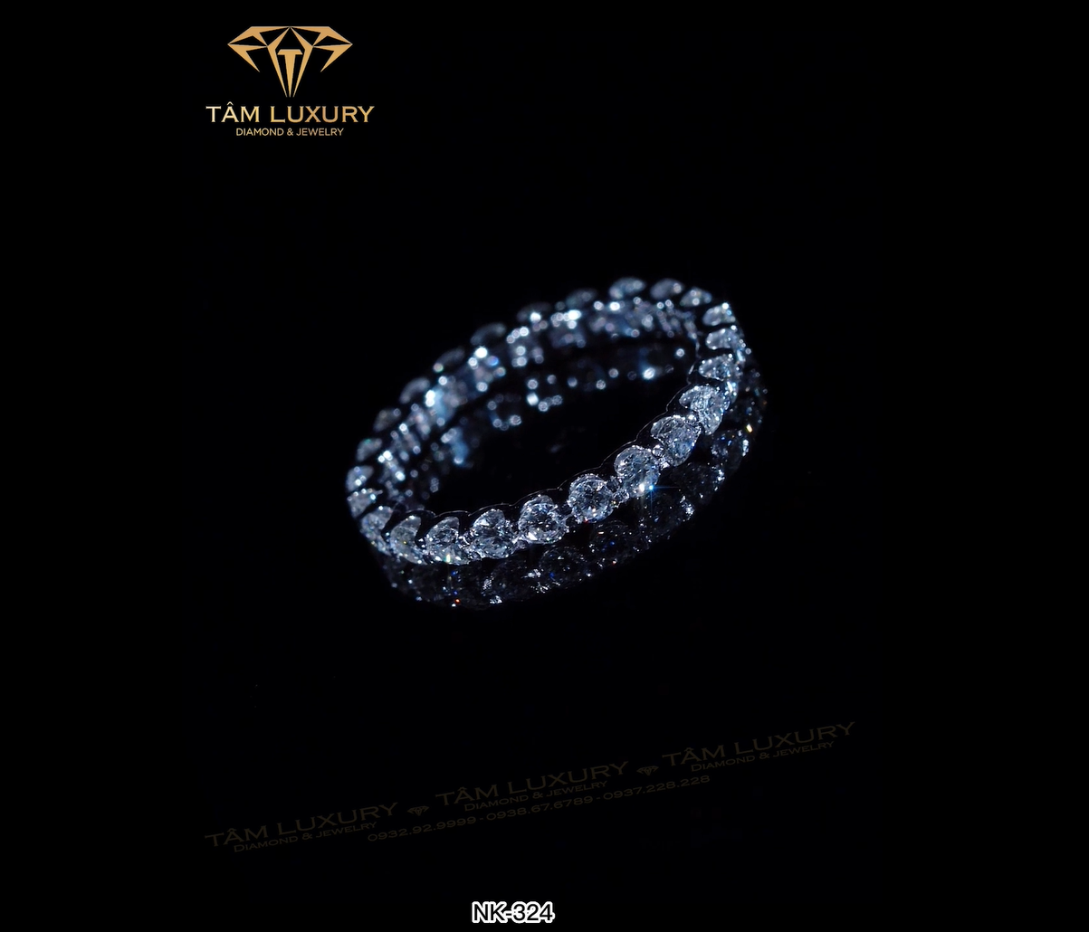 Nhẫn kết kim cương vàng ý 750 “Ciara” – Mã NK324