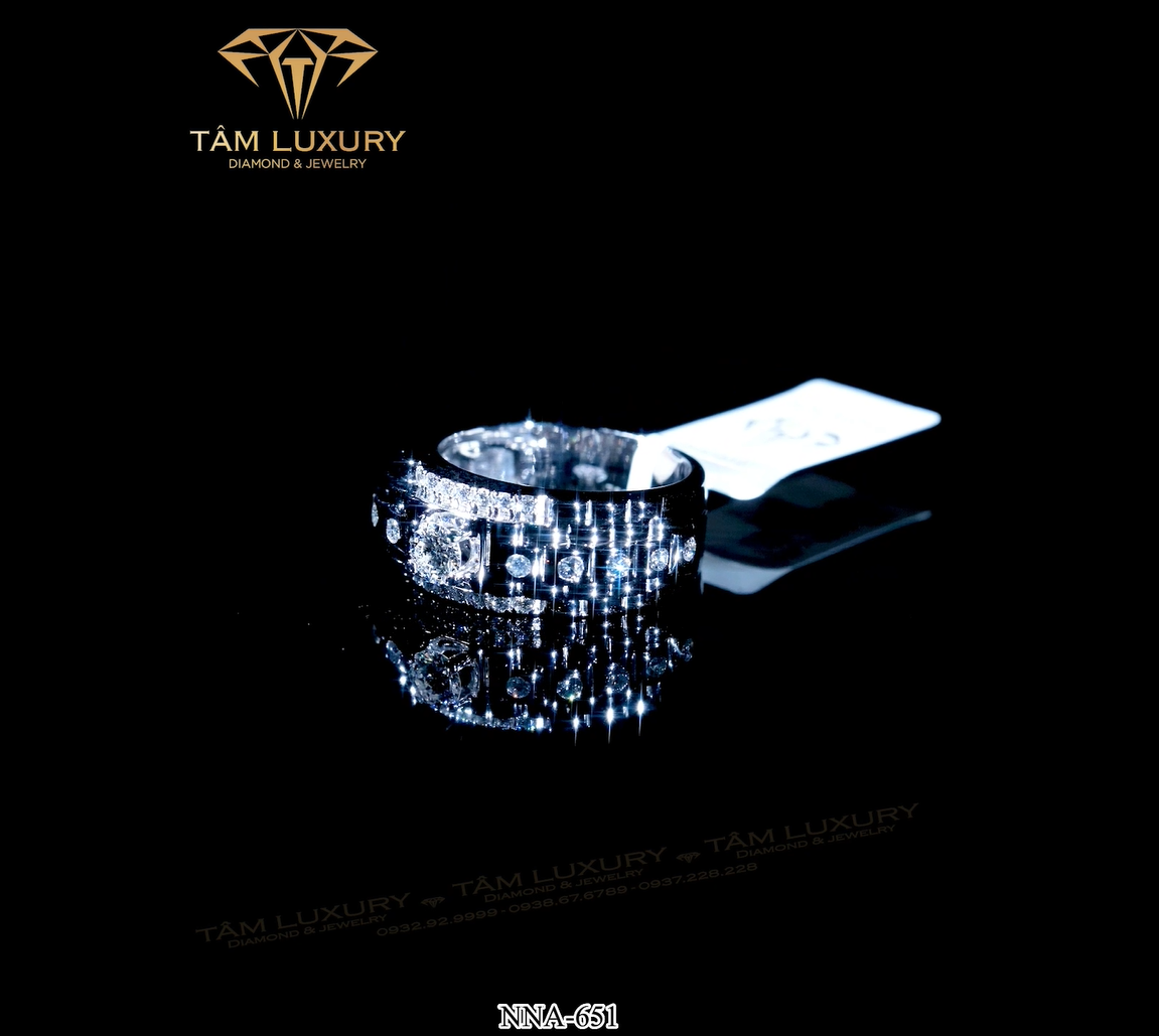 Nhẫn kim cương nam vàng ý 750 “Stronger” – Mã NNA651