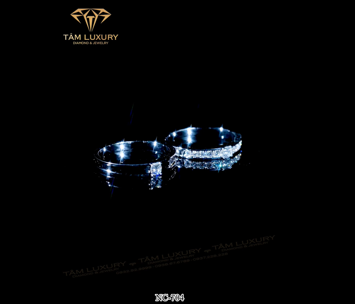 Nhẫn cặp kim cương vàng 750 William - Mã NC704 hinh 4