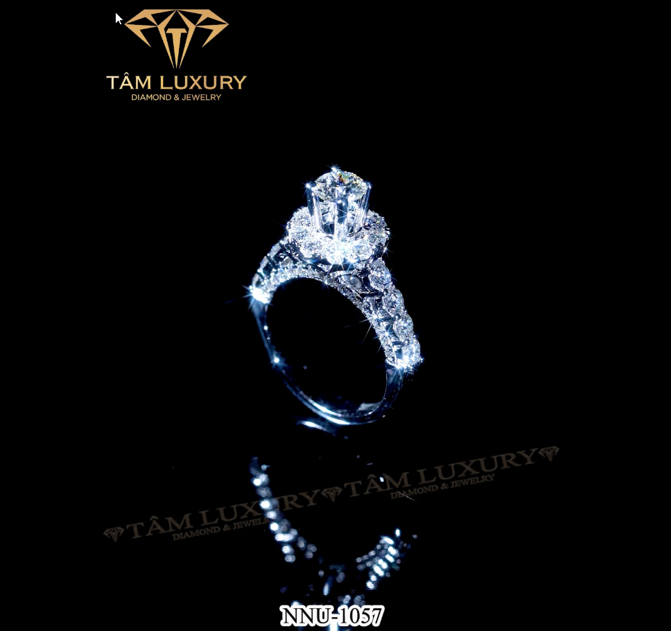 Nhẫn nữ vàng 750 đính kim cương VVS+ "Albedo" - Mã NNU1057 sang trọng