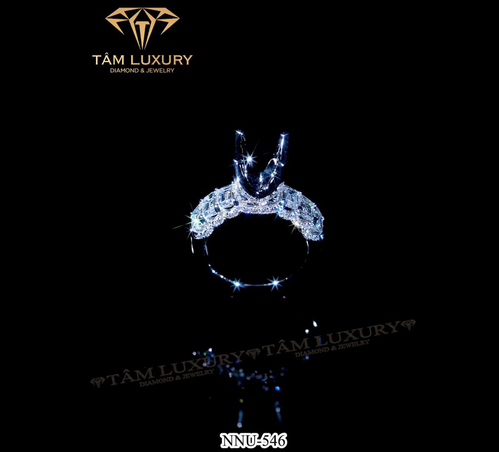 Nhẫn nữ vàng 750 đính kim cương VSS+ "Mornaco" - Mã NNU546