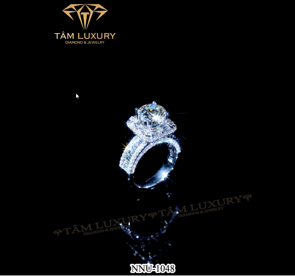 Nhẫn nữ vàng 750 đính kim cương thiên nhiên VVS+ “Shinning” – Mã NNU1048