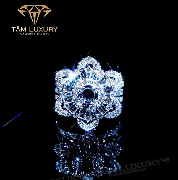 Thiết kế Nhẫn nữ tỏa sáng như tia nắng sớm mai “Muse” – NNU437
