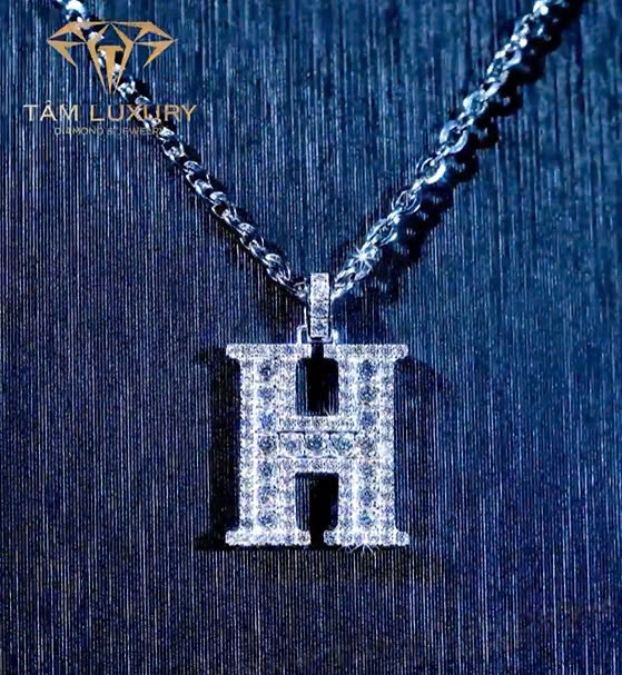 Mặt dây chuyền vàng ý 750 “Crystal” – Mã MD1335