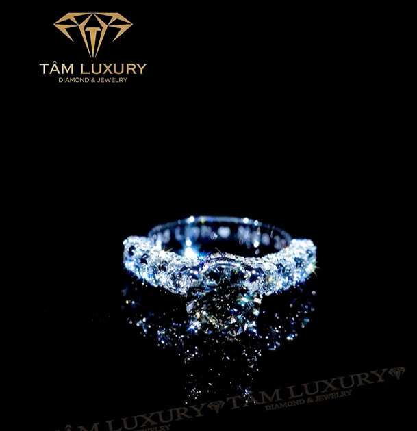 Thiết kế Nhẫn nữ kiêu kỳ như ánh nhìn đầu tiên “Stardust” – NNU1143