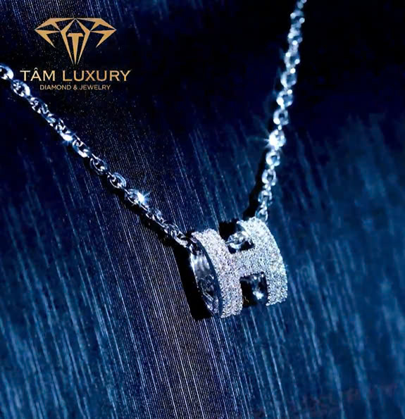 Mặt dây chuyền vàng ý 750 "Rock" - Mã MD384 Mặt dây chuyền vàng ý 750 "Rock" - Mã MD384