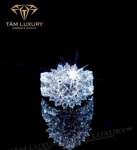 Nhẫn nữ kim cương được lựa chọn nhiều tại Tâm Luxury “Ash” – NNU401