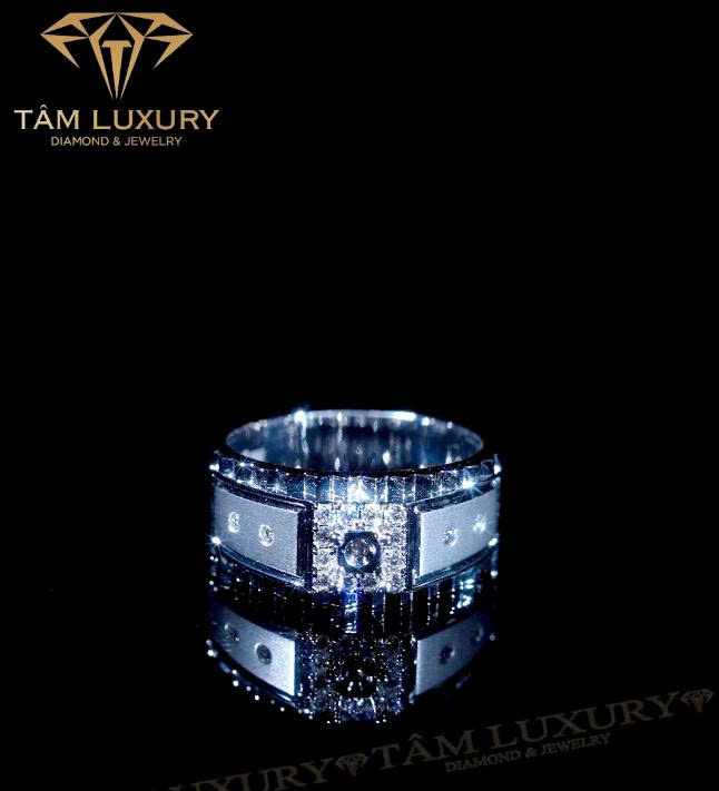 Top 10 nhẫn nam kim cương đáng sở hữu “Regal Flame” – NNA1228