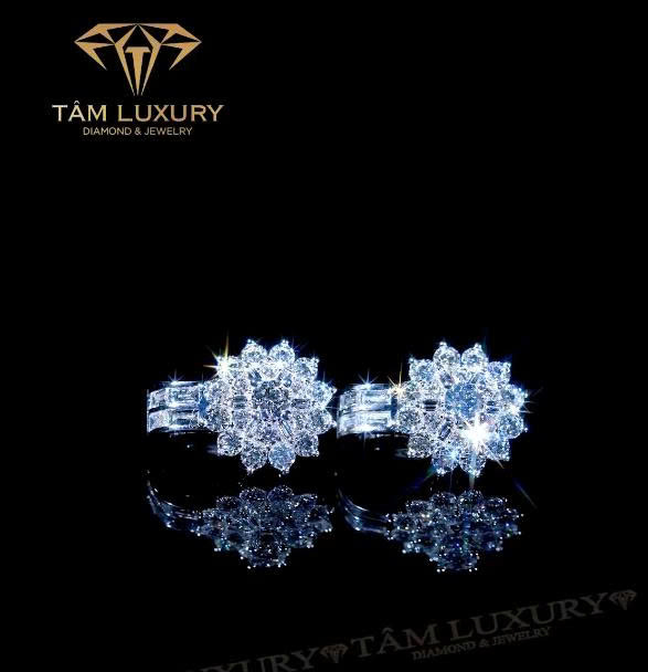 Bông tai kim cương tinh khôi chạm tới sự hoàn mỹ “Pure Brilliance” – Mã BT1293