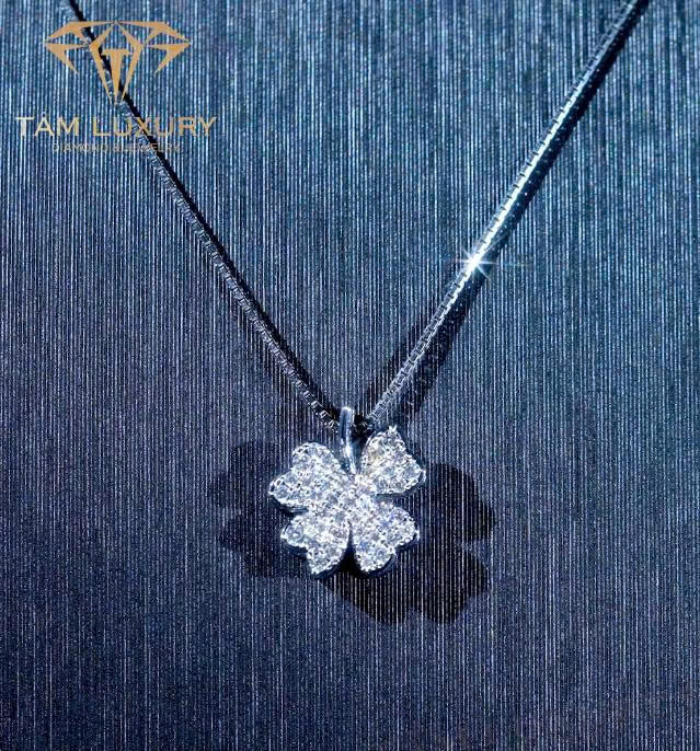 Mặt dây chuyền kim cương sang trọng cho mọi dịp “Velvet Star” – Mã MD1226
