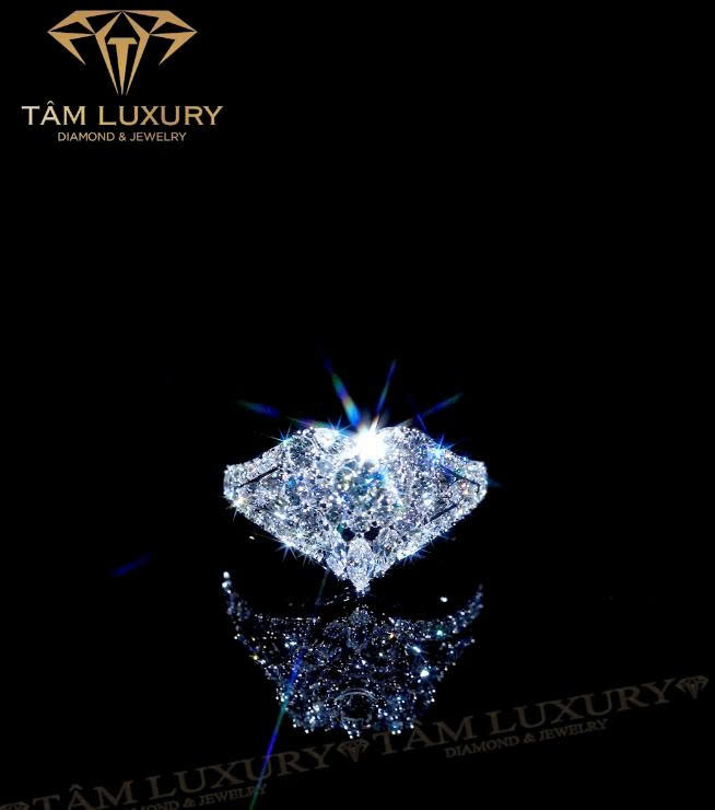 Nhẫn nữ kim cương xuất sắc Queenie - Mã NNU1533 2 Nhẫn nữ kim cương xuất sắc Queenie - Mã NNU1533 2