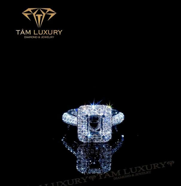 Góc đối diện hình 1 của Nhẫn nữ Morista Nhẫn nữ góc đối diện Halo vuông gắn Radiant